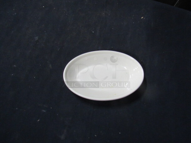 6.5X4.5 Oval Appetizer Dish. 10XBID. - Image 1 of 1
