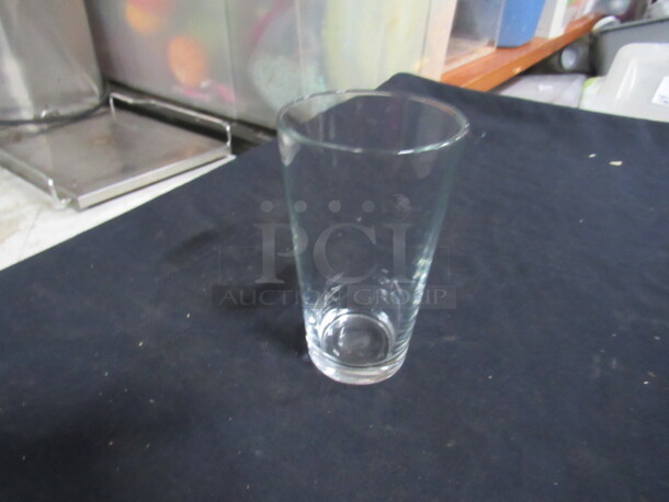 Bar/Beverage Glass. 14XBID