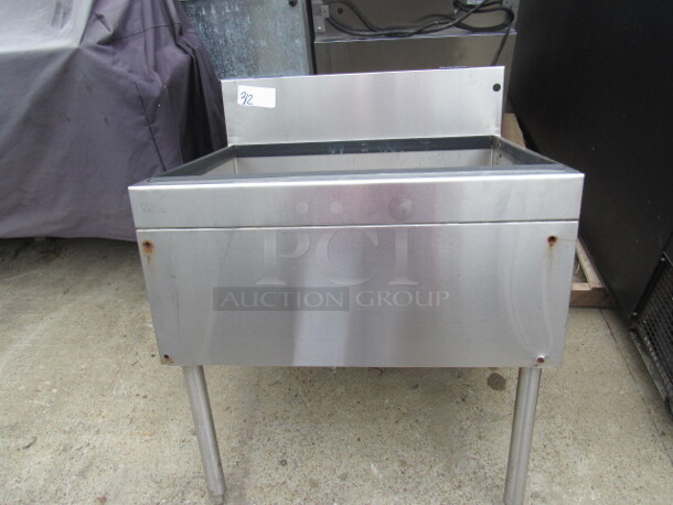 One Stainless Steel Glas Tender Ice Well With Back Splash. Different size legs for Front And Back. 30X34X36. - Image 1 of 1