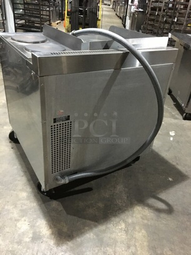 Southbend Commercial Electric Powered Flat Griddle! With 2 Right Side Hot Plates! With Full Size Oven Underneath! All Stainless Steel! On Casters! - Image 4 of 12