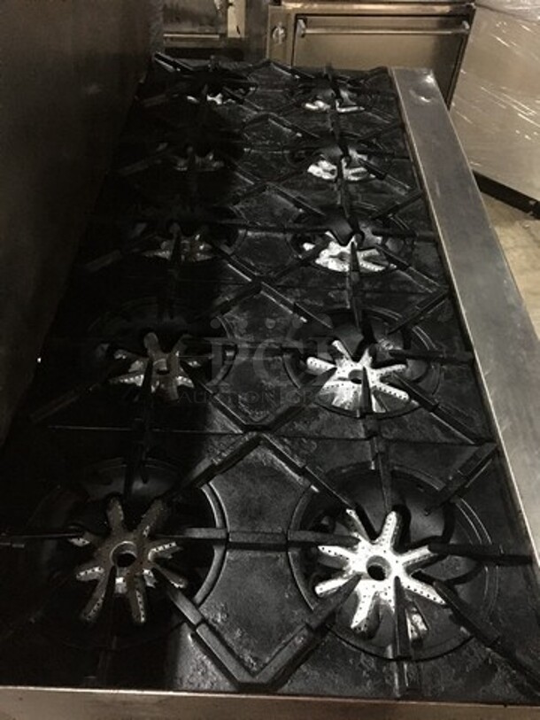 All Stainless Steel Natural Gas Powered 10 Burner Stove! With 2 Full Size Ovens Underneath! With Backsplash! On Commercial Casters! - Image 5 of 10