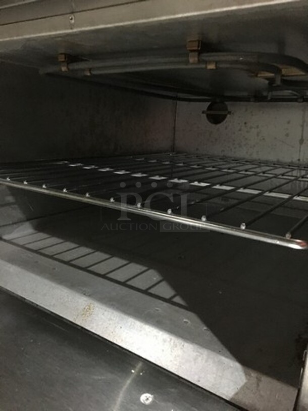 Southbend Commercial Electric Powered Flat Griddle! With 2 Right Side Hot Plates! With Full Size Oven Underneath! All Stainless Steel! On Casters! - Image 9 of 12