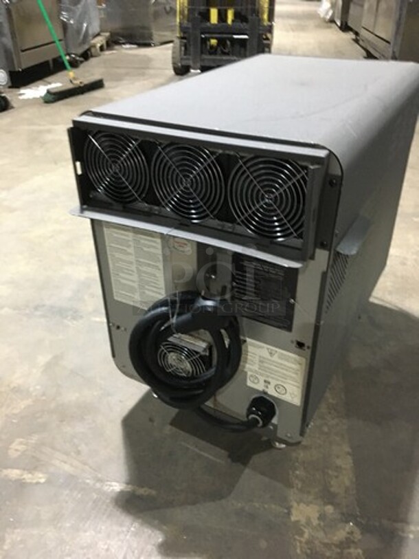 NICE! 2015 Turbo Chef Commercial Countertop Turbo Oven! Model NGO Serial NGOD19886! 208/240V 1Phase! On Legs!
 - Image 4 of 9