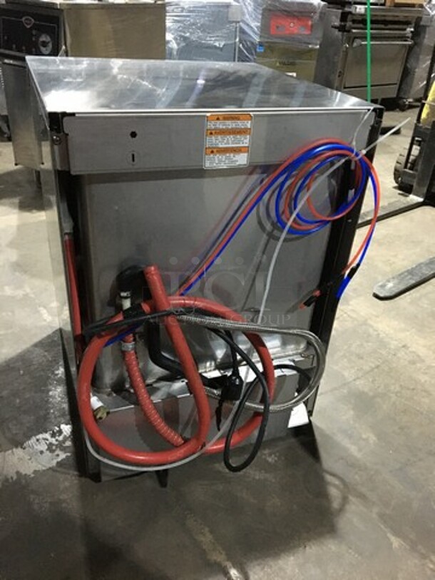 Sweet! Hobart Under The Counter Dishwasher! New Body Style! Model LXEC Serial 231178592! 120V 1 Phase! All Stainless Steel! With Dishrack!
 - Image 4 of 9