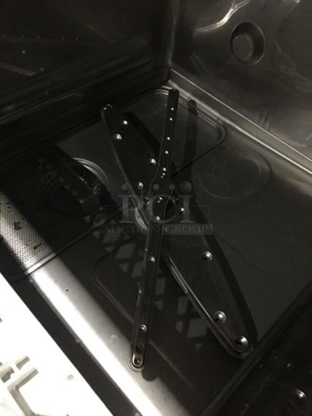 Sweet! Hobart Under The Counter Dishwasher! New Body Style! Model LXEC Serial 231178592! 120V 1 Phase! All Stainless Steel! With Dishrack!
 - Image 6 of 9