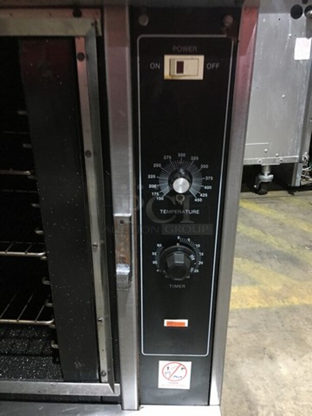 Vulcan Commercial Electric Powered Single Deck Convection Oven! With View Through Door! All Stainless Steel! Model ET4 Serial 872743! 240V 3Phase!
 - Image 6 of 8