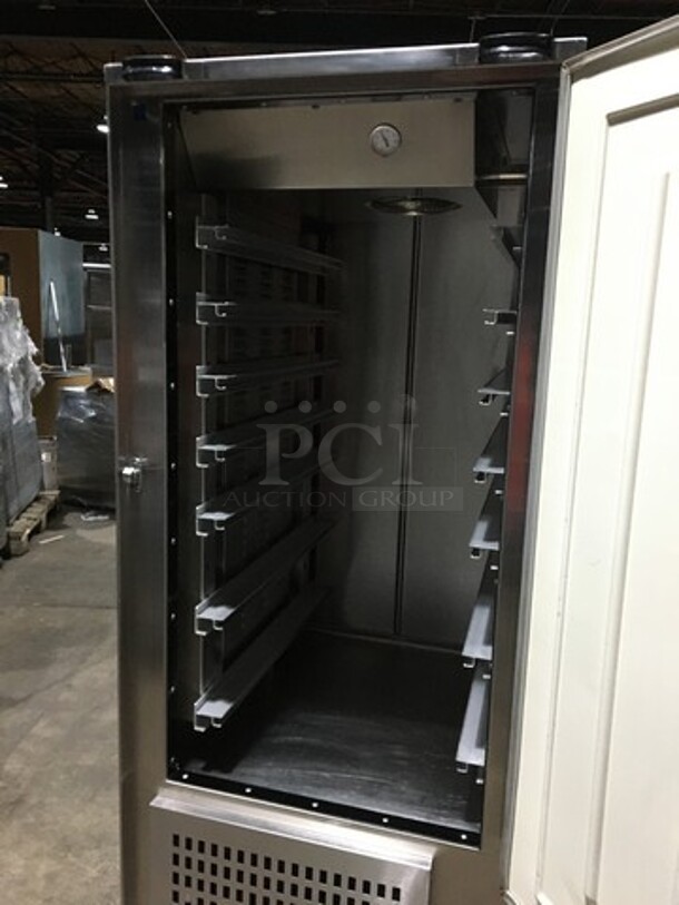 Precision Commercial Refrigerated Food Transport Rack! All Stainless Steel! Model RSU700 Serial 8G103050! 120V 1Phase! On Commercial Casters! - Image 5 of 10