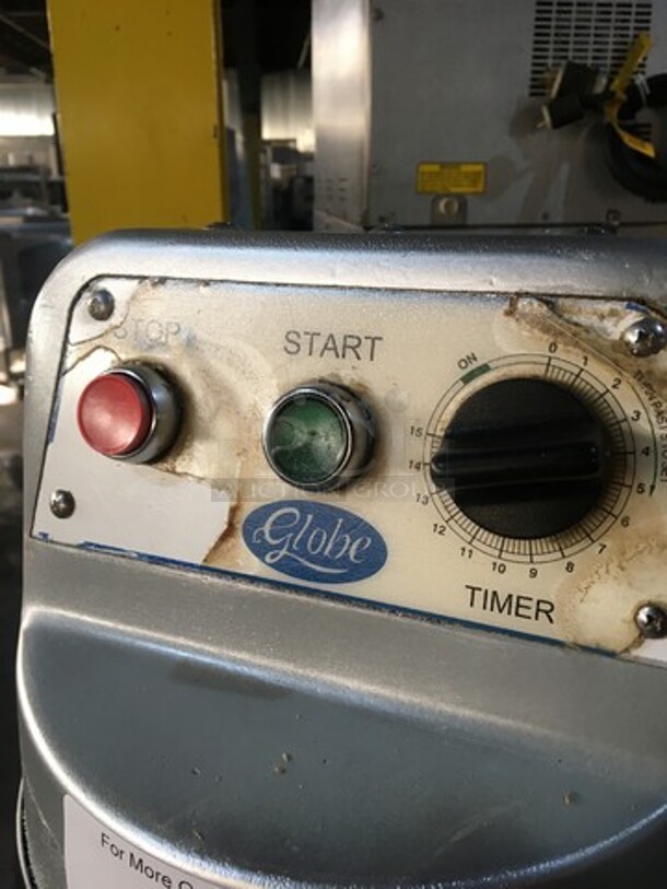 Globe Commercial 30 Quart Planetary Mixer! With Whip, Hook, & Paddle Attachments! With Stainless Steel Bowl! Serial 7314028! - Image 7 of 12