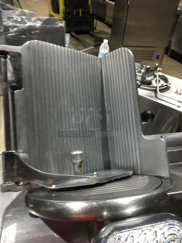 Globe Commercial Countertop Deli Meat Slicer! All Stainless Steel! Model 500! 115V 1Phase!
 - Image 5 of 10