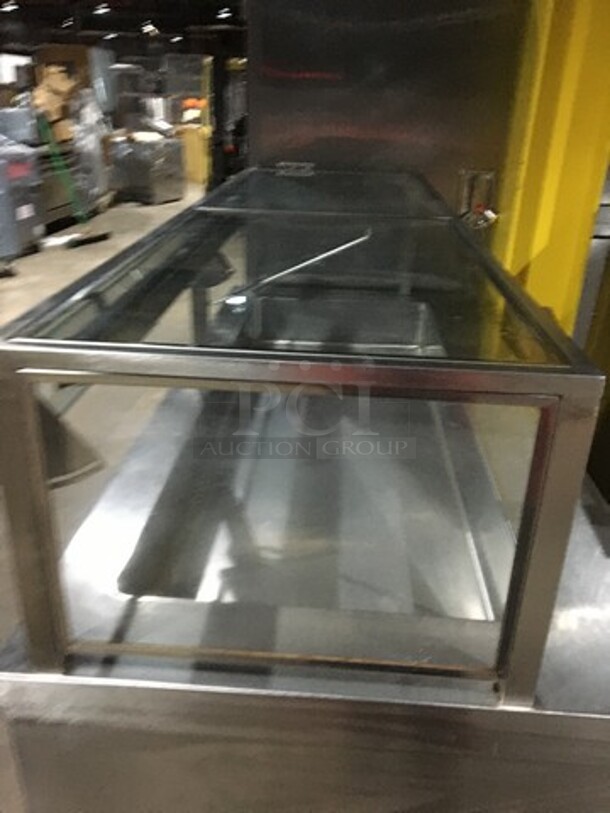 Nice! Dunhill Refrigerated Cold Pan/Salad Bar Work/Serving Station! With Underneath Storage Space! With Sneeze Guard! All Stainless Steel! Model C560MO Serial 08283! 120V 1 Phase! On Casters! - Image 6 of 10