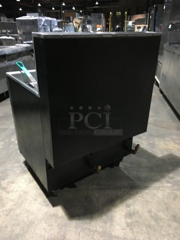 JC Pitman Frialator Commercial Natural Gas Powered Dual Deep Fat Fryer! With 4 Metal Frying Baskets! With Backsplash! All Stainless Steel! Model 142S Serial 8592Y50086SN! On Casters! - Image 4 of 9