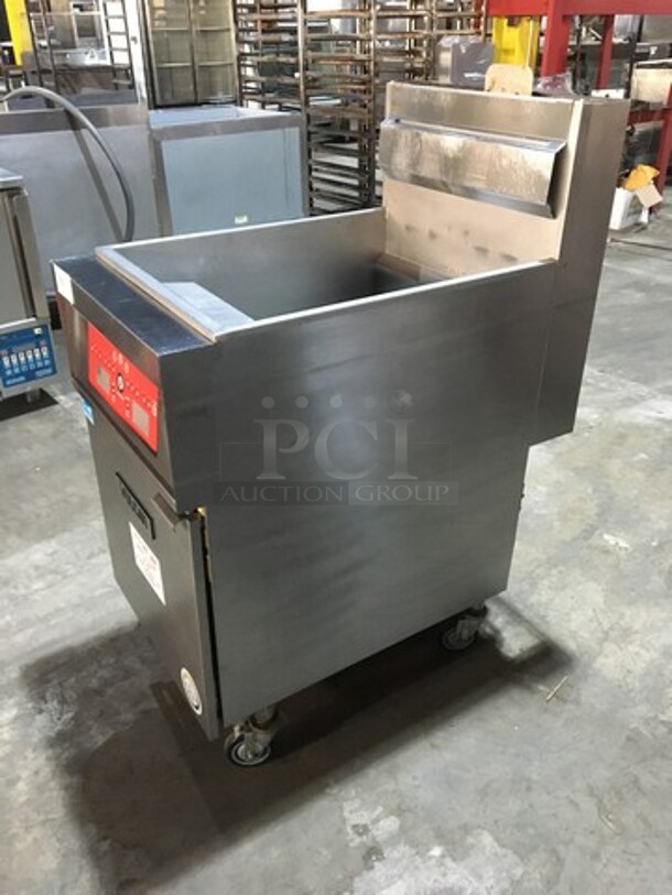 Vulcan Commercial Natural Gas Powered Deep Fat Fryer! All Stainless Steel! With Digital Touch Controls! Model 1VK85CF1OR Serial 650178559! 120V 1Phase! On Casters! - Image 2 of 11