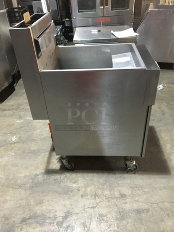 Vulcan Commercial Natural Gas Powered Deep Fat Fryer! All Stainless Steel! With Digital Touch Controls! Model 1VK85CF1OR Serial 650178559! 120V 1Phase! On Casters! - Image 4 of 11