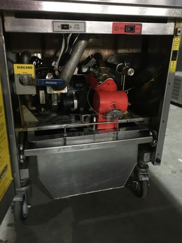Vulcan Commercial Natural Gas Powered Deep Fat Fryer! All Stainless Steel! With Digital Touch Controls! Model 1VK85CF1OR Serial 650178559! 120V 1Phase! On Casters! - Image 7 of 11