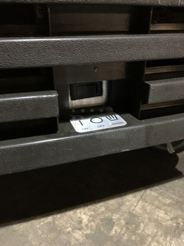 Manitowoc Commercial Under The Counter Ice Making Machine! Model QM30A Serial 310213655! 115V 1Phase! On Legs!
 - Image 7 of 8