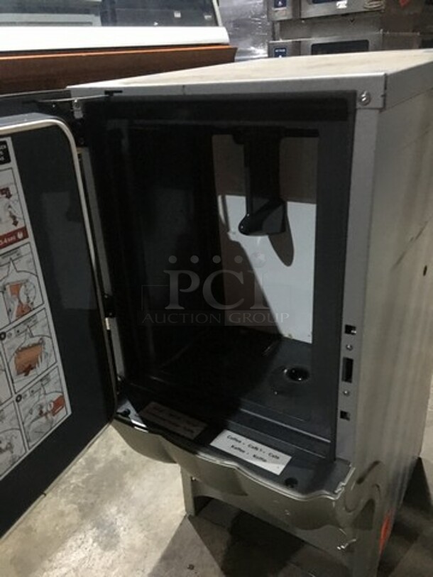 V & W Global 3 Spout Beverage Dispenser! Model C300NG/CFON102 Serial 051345537106! 120/240V 1Phase!
 - Image 5 of 8