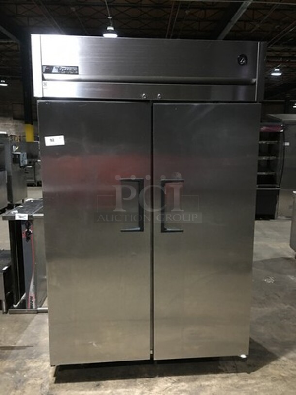 True Commercial 2 Door Reach In Refrigerator! With Poly Coated Racks! All Stainless Steel! Model TG2R2S Serial 8595188! 115V 1Phase! On Casters!
