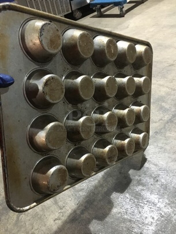 20 Hole Cupcake/Muffin Baking Pans! 5 X Your Bid! - Image 3 of 5