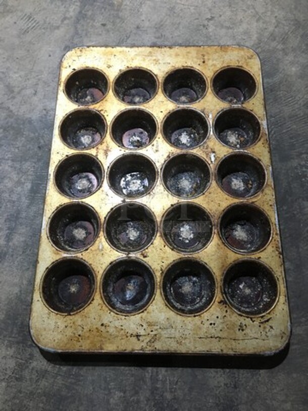 20 Hole Cupcake/Muffin Baking Pans! 5 X Your Bid! - Image 5 of 5
