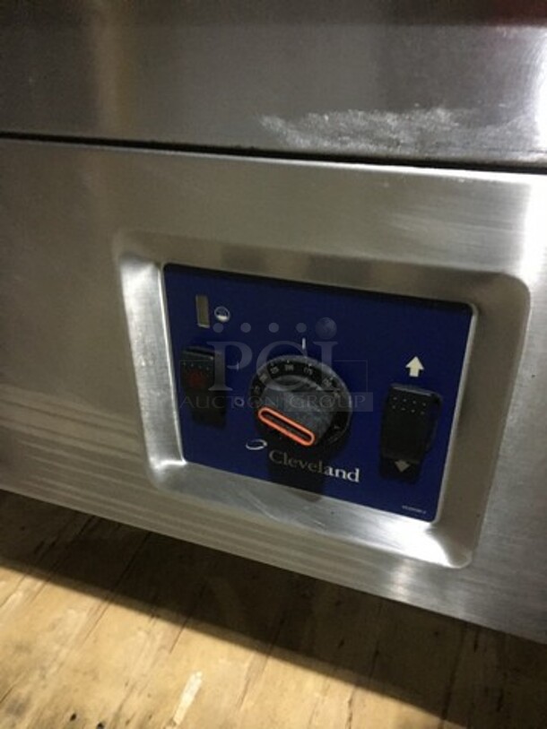 Cleveland Commercial Electric Powered Tilting Braising Pan/Tilt Skillet! All Stainless Steel! On Legs! - Image 8 of 10