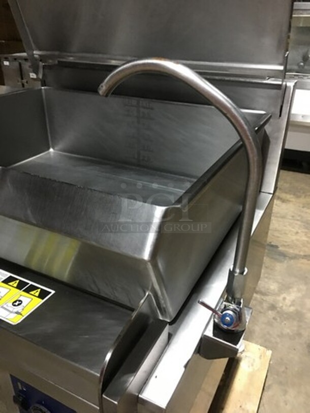 Cleveland Commercial Electric Powered Tilting Braising Pan/Tilt Skillet! All Stainless Steel! On Legs! - Image 9 of 10