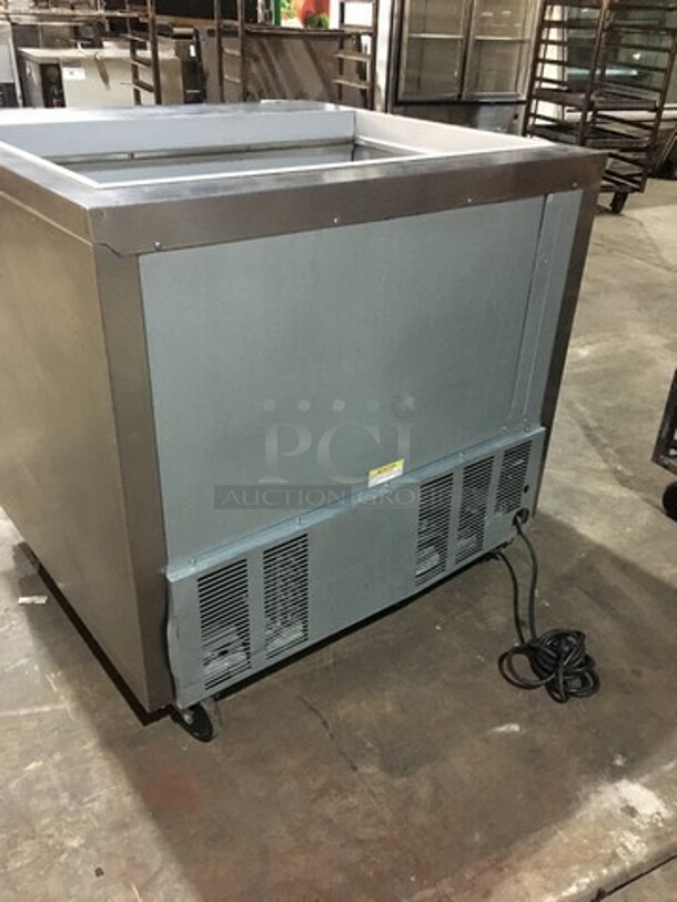 Beverage Air Commercial Mega Top Refrigerated Sandwich Prep Table! With 2 Door Underneath Storage Space! With Poly Coated Racks! All Stainless Steel! Model SPE3615M Serial 10600605! 115V 1Phase! - Image 4 of 10