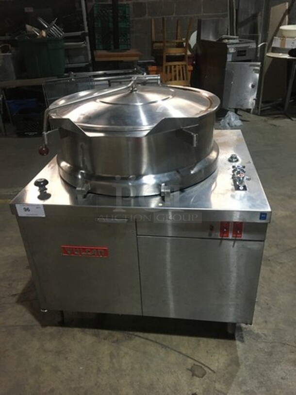 Vulcan Commercial 40 Gallon Tilting Steam Kettle! All Stainless Steel! Model VDMT40 Serial AP102391010U7027! On Legs!