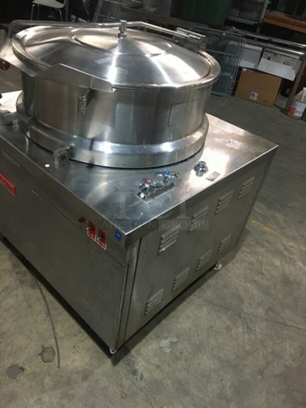 Vulcan Commercial 40 Gallon Tilting Steam Kettle! All Stainless Steel! Model VDMT40 Serial AP102391010U7027! On Legs! - Image 2 of 10