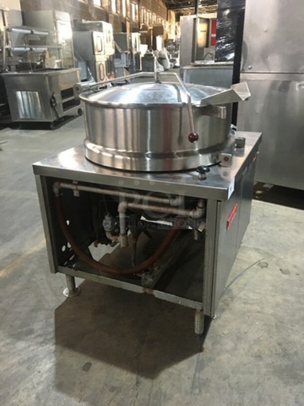 Vulcan Commercial 40 Gallon Tilting Steam Kettle! All Stainless Steel! Model VDMT40 Serial AP102391010U7027! On Legs! - Image 3 of 10
