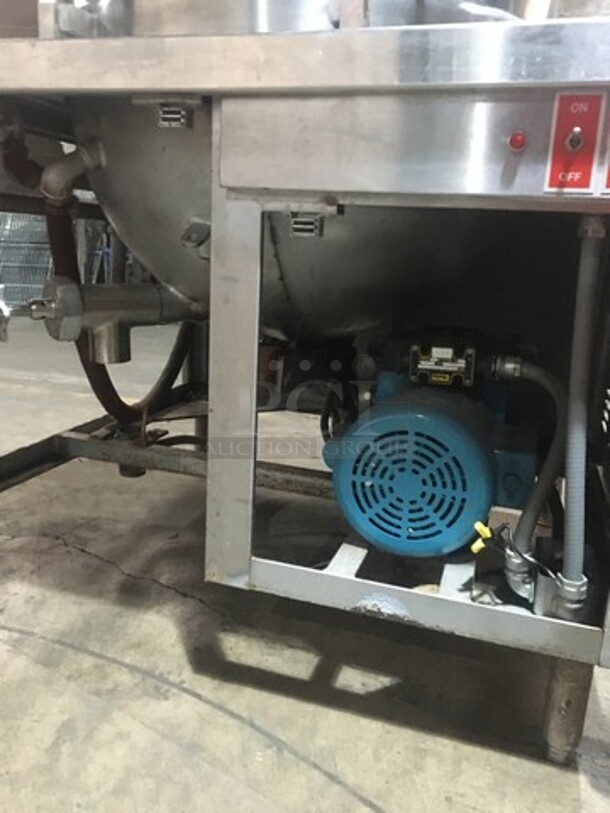 Vulcan Commercial 40 Gallon Tilting Steam Kettle! All Stainless Steel! Model VDMT40 Serial AP102391010U7027! On Legs! - Image 7 of 10