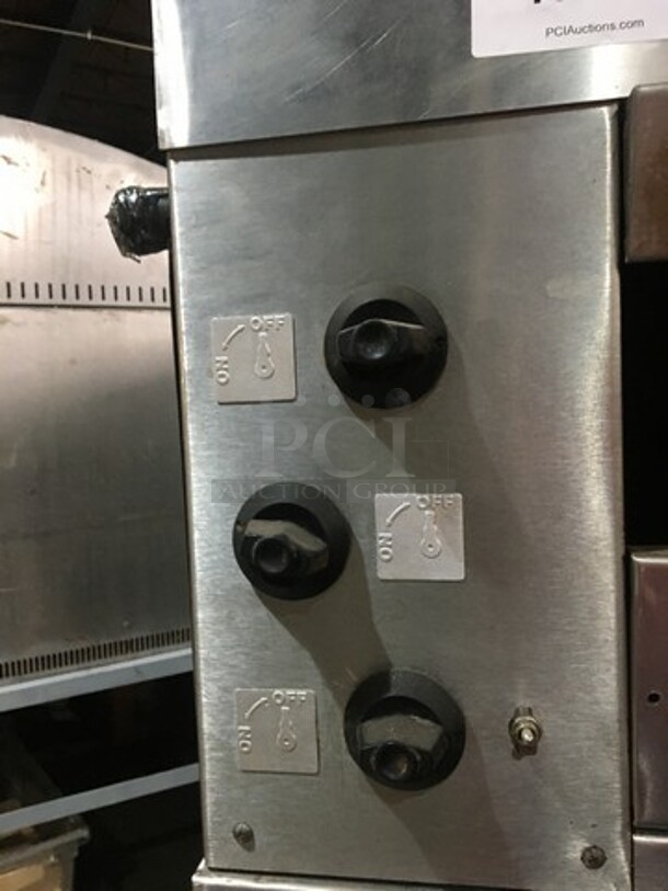 Nice! Attias All Stainless Steel Commercial Natural Gas Powered Double Deck Pizza/ Pita Rotating Baking Oven! On Legs! 2 X Your Bid! Makes One Unit!  - Image 7 of 12