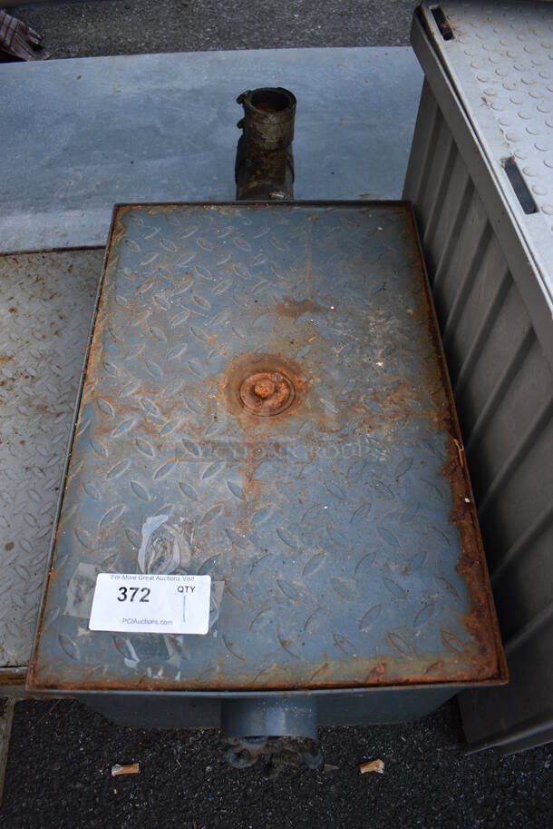 Metal Commercial Grease Trap. 16x35x15 - Image 3 of 3