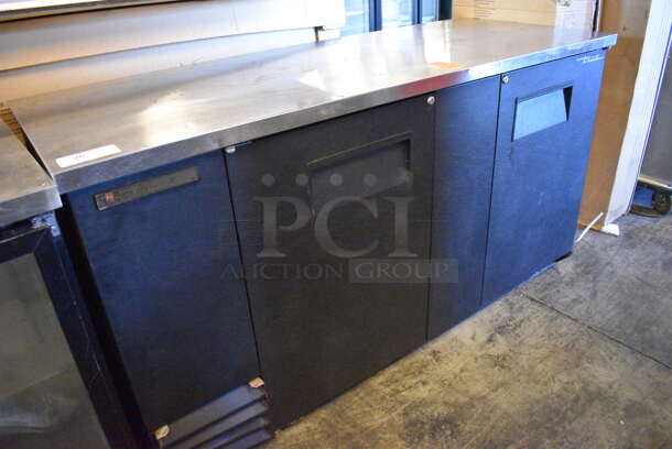GREAT! True Model TBB-3 Metal Commercial 2 Door Back Bar Cooler. 115 Volts, 1 Phase. 69x27x37. Tested and Working! - Image 4 of 7