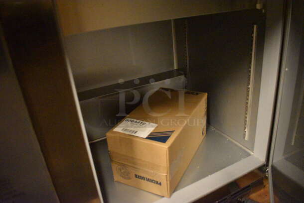 BRAND NEW! Beverage Air Model SPE72-12M Stainless Steel Commercial Sandwich Salad Prep Table Bain Marie Mega Top w/ 12 BRAND NEW IN BOX Vollrath 1/6 Size Drop In Bins and 4 BRAND NEW IN BOX Commercial Casters. 115 Volts, 1 Phase. 72x36.5x40. Tested and Working! - Image 8 of 10
