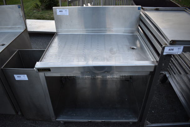 Perlick Stainless Steel Commercial Drainboard w/ Backsplash and Undershelf. 30x24x38