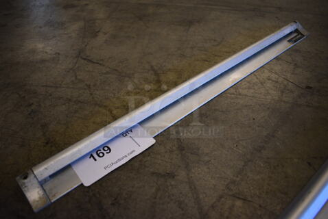 San Jamar Metal Order Holder Rod. 24"