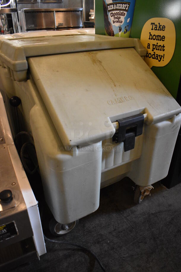 Cambro Gray Poly Portable Ice Bin on Commercial Casters. 23x29x29 - Image 4 of 5