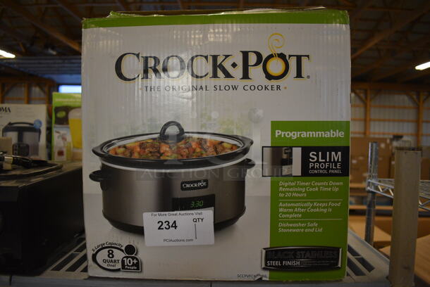 BRAND NEW IN BOX! Crock Pot Countertop Slow Cooker. 16x12x9