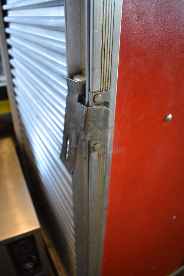 NICE! CresCor Crown X Metal Commercial Portable Heated Holding Cabinet on Commercial Casters. 21x31x70. Tested and Working! - Image 9 of 9