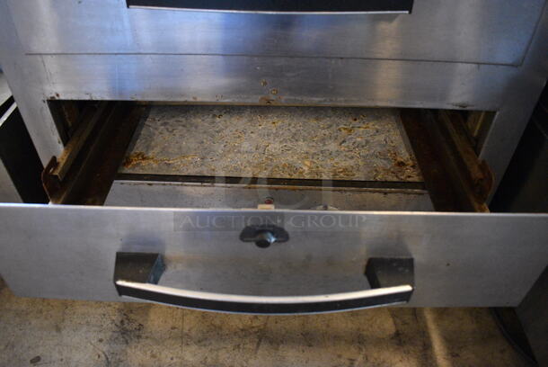 NICE! Toastswell Stainless Steel Commercial Countertop 3 Drawer Warming Drawer. 28.5x21.5x32. Could Not Test - Unit Trips Breaker - Image 6 of 7