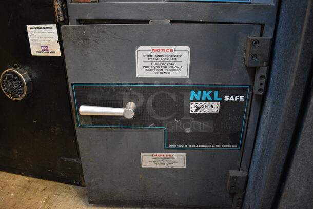 Boston NKL Metal Gray Single Compartment Safe. Does Not Come w/ Combination. 20x19x29 - Image 9 of 9