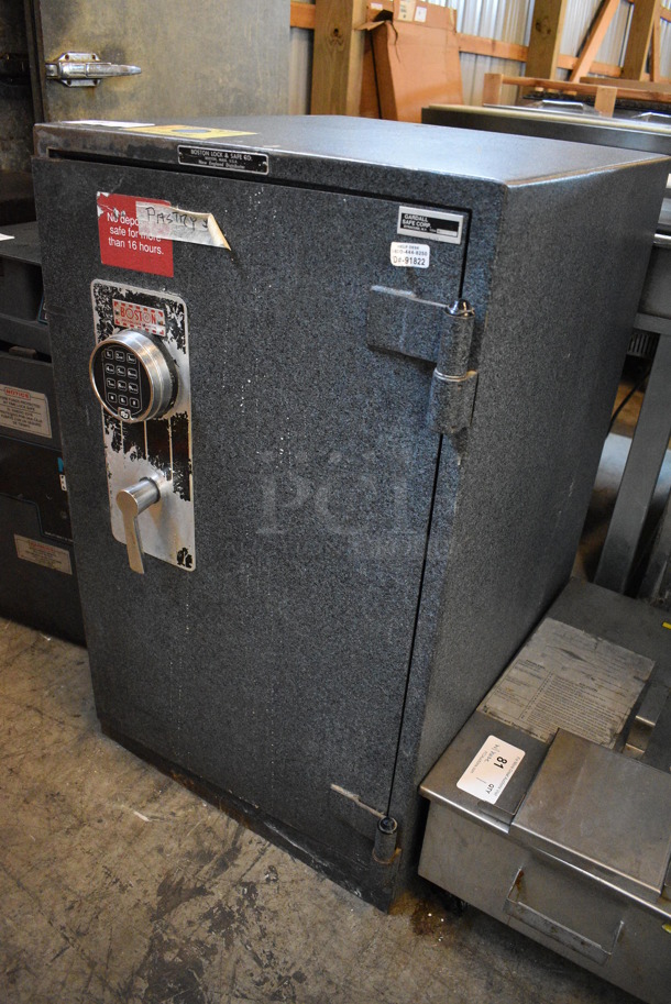 Boston Gardall Metal Gray Single Compartment Safe. Does Not Come w/ Combination. 22.5x25x37 - Image 3 of 11