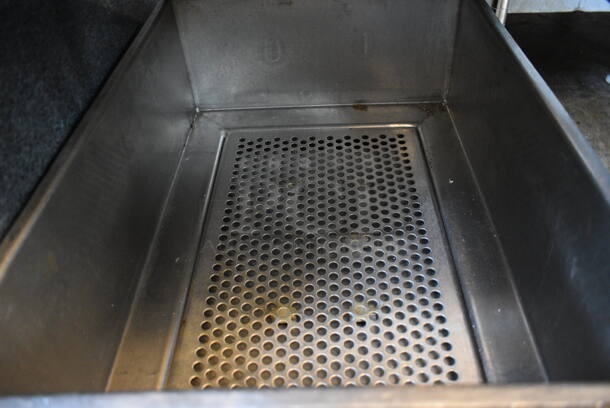Stainless Steel Commercial Grease Oil Filtration System w/ Hose on Commercial Casters. 16.5x23x16 - Image 4 of 6