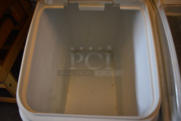 Rubbermaid White Poly Portable Ingredient Bin on Commercial Casters. 16x29x29 - Image 4 of 4