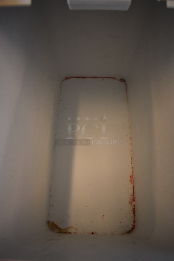 Rubbermaid White Poly Portable Ingredient Bin on Commercial Casters. 16x29x29 - Image 4 of 4