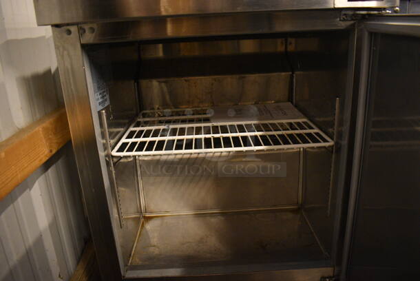 NICE! Kelvinator Model KCUC27R Stainless Steel Commercial Single Door Undercounter Cooler on Commercial Casters. 115 Volts, 1 Phase. 27x29.5x35.5. Tested and Working! - Image 3 of 6