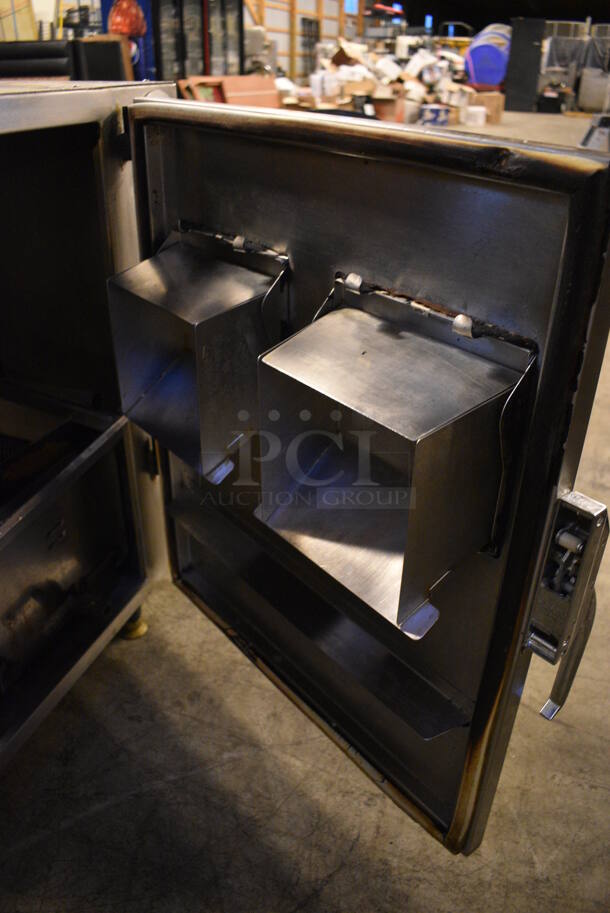 BEAUTIFUL! 2013 Autofry Model MTI-40C Stainless Steel Commercial Countertop Electric Powered Ventless Greaseless Fryer. 240 Volts, 1 Phase. 36x27x33 - Image 5 of 6