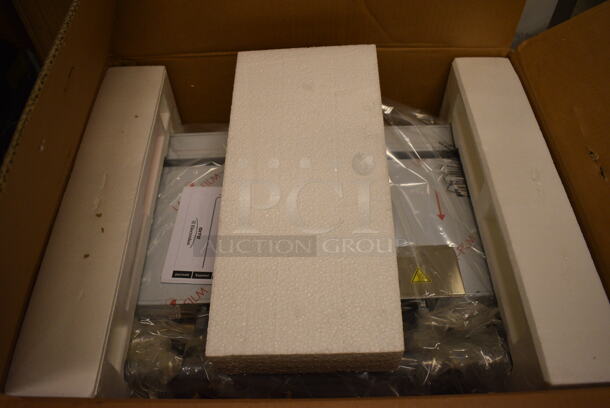 BRAND NEW! Electrolux Model DGSS-20 Stainless Steel Commercial Countertop Electric Powered Double Panini Press. 230 Volts, 1 Phase. 23x18x10 - Image 2 of 9