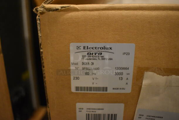 BRAND NEW! Electrolux Model DGSS-20 Stainless Steel Commercial Countertop Electric Powered Double Panini Press. 230 Volts, 1 Phase. 23x18x10 - Image 8 of 9