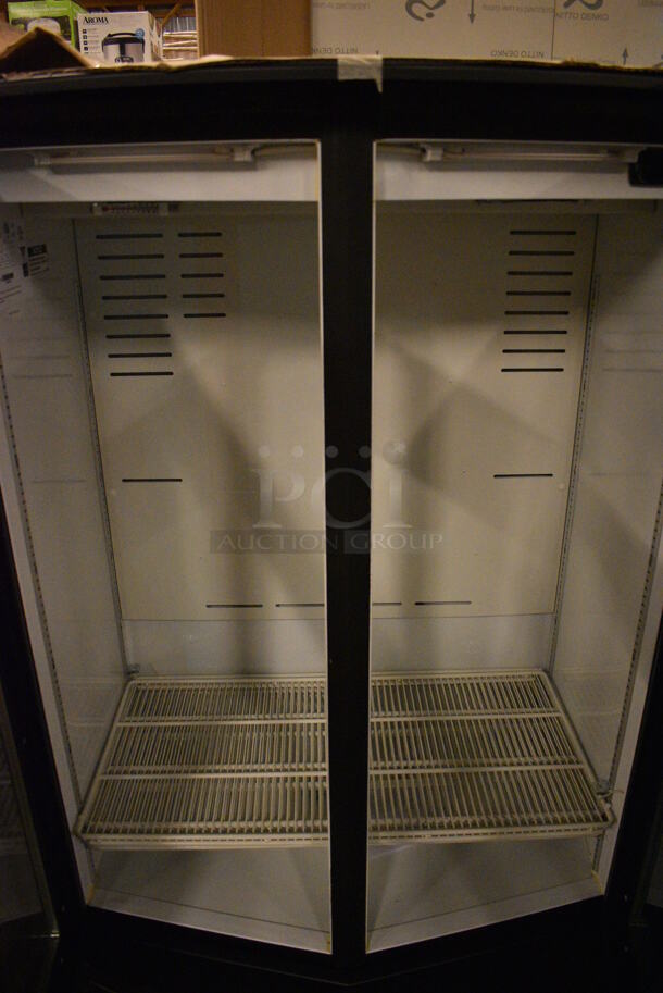 BRAND NEW! Frigoglass Model MM14-V2L-B-FOG Metal Commercial 2 Door Reach In Cooler Merchandiser w/ Poly Coated Racks. 115 Volts, 1 Phase. 36x25x56. Tested and Working! - Image 4 of 6